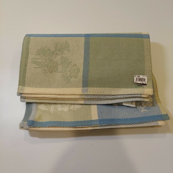 Cream Blue Green canvas floral Reversible Rectangle 19.5x13.5 Placemats Set of 4 - Picture 8 of 10